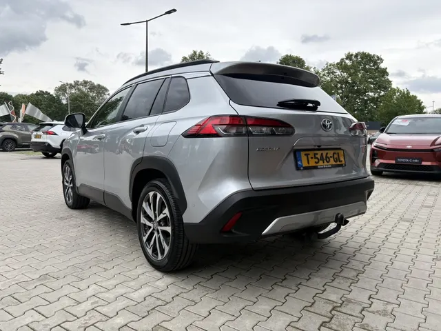 Toyota Corolla Cross 2.0 HP Hybrid Launch Edition | Trekhaak