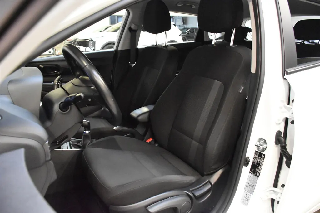 Hyundai i20 1.2i Comfort | 4-cilinder | Navi | Cruise Control | Camera