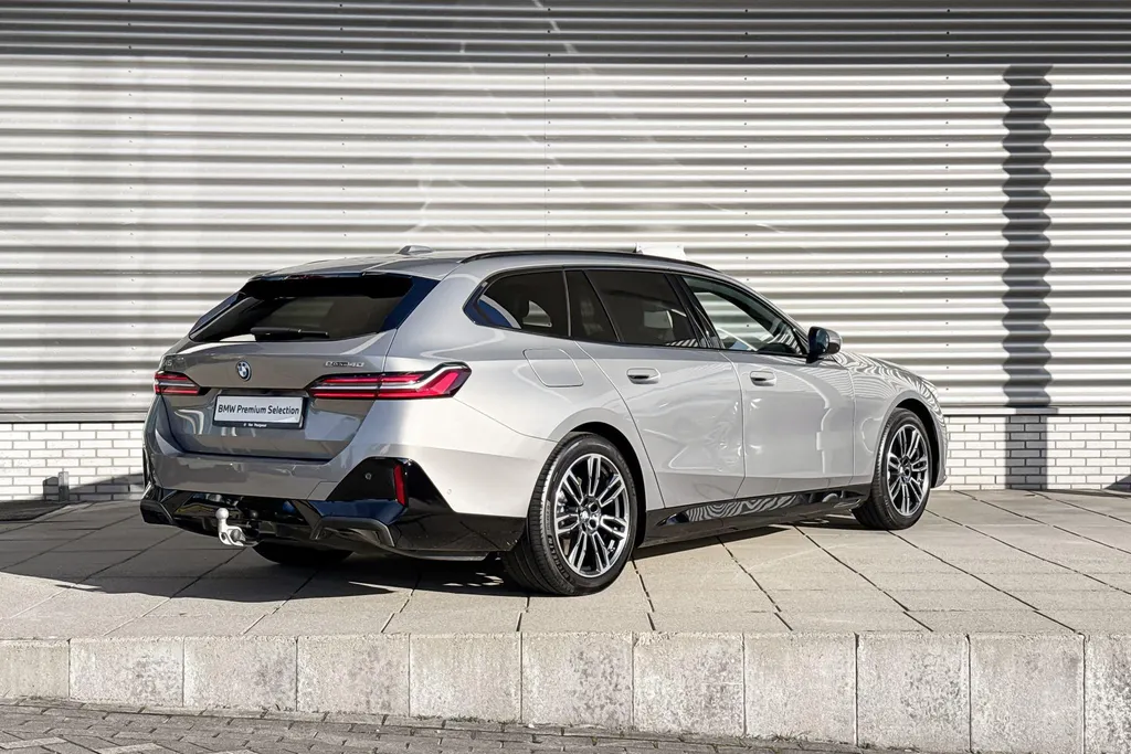 BMW i5 Touring eDrive40 84 kWh