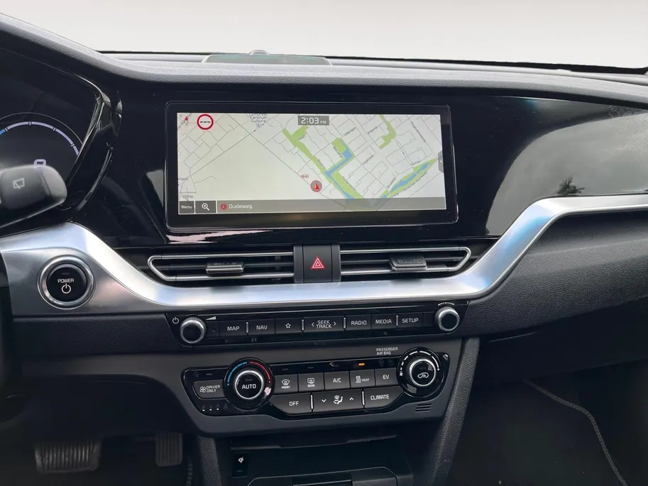 Kia e-Niro DynamicPlusLine 64 kWh | Schuifdak | Keyless entry | Stoelverwarming