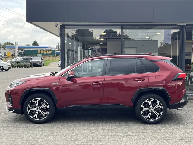 Suzuki Across 2.5 Plug-in Style | Blindspot | All Seasons