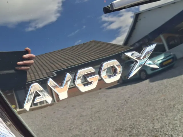 Toyota Aygo X 1.0 VVT-i MT Play CAMERA | CRUISE | NL-auto | rijklaarprijs !!