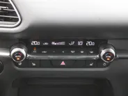 Mazda CX-30 2.0 e-SkyActiv-X M Hybrid Centre-line | Stuur-/stoelverwarming | Camera | HUD | LED | 18' LM | Dodehoek sensor | Cruise adapt. |