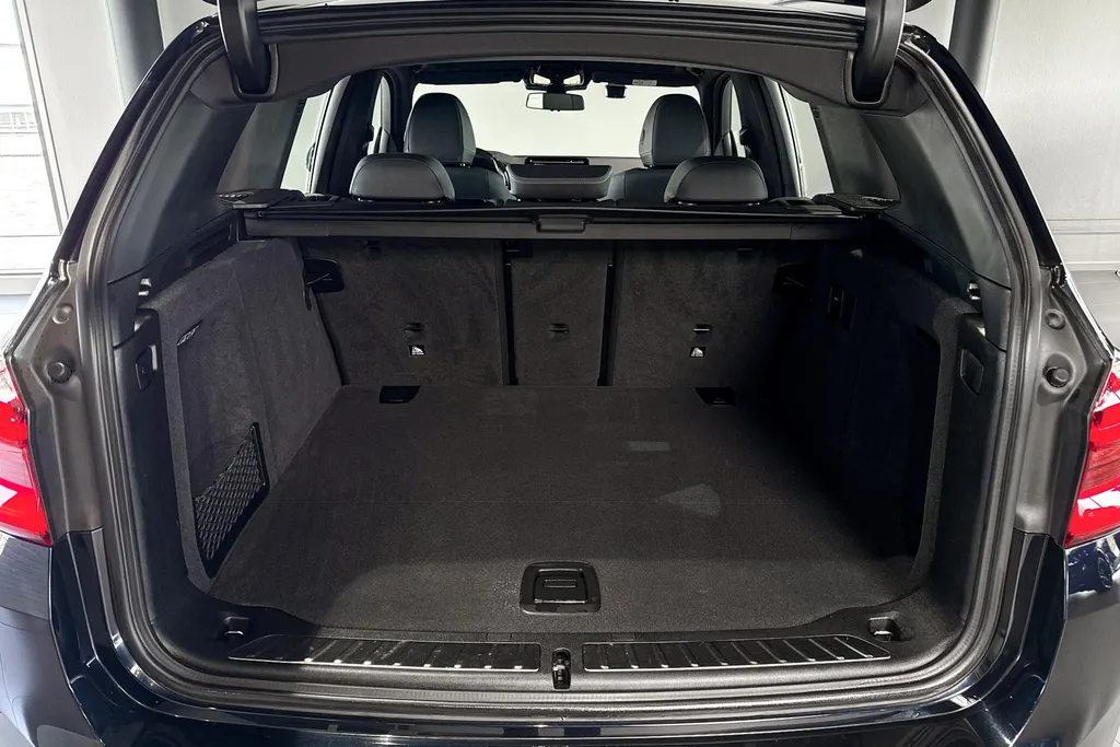 BMW iX3 Executive 80 kWh