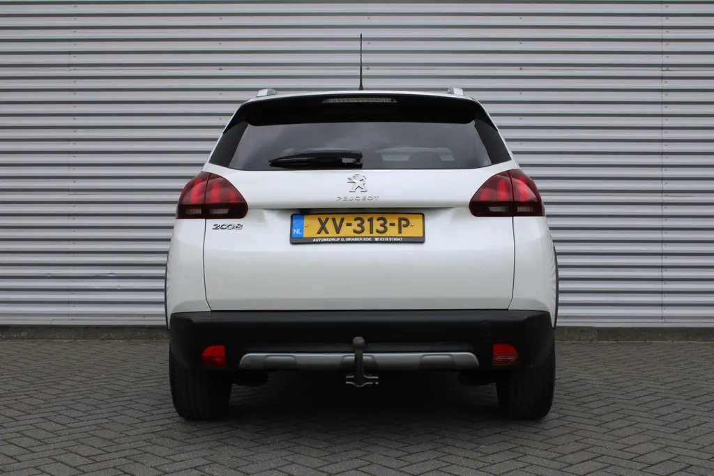 Peugeot 2008 1.2 PureTech Allure | Airco | Cruise | 16' LM |