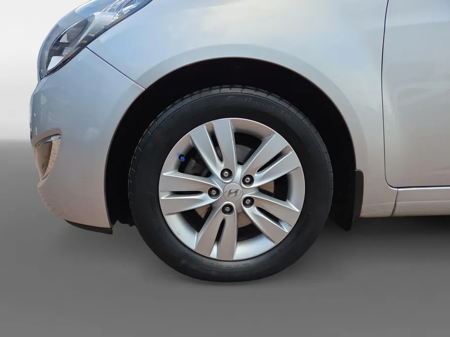 Hyundai ix20 1.6i i-Catcher Automaat | Panorama Dak | Camera | Navigatie | Metallic lak | Bovag garantie | Lage km stand | NAP