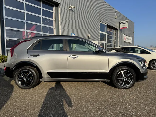 Kia Niro 1.6 GDi Hybrid DynamicLine