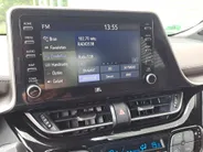 Toyota C-HR 2.0 Hybrid Executive | Automaat | Cruise control adaptief | JBL | Camera | Navigatiesysteem full map | Apple Carplay/Android Auto | LM Velgen