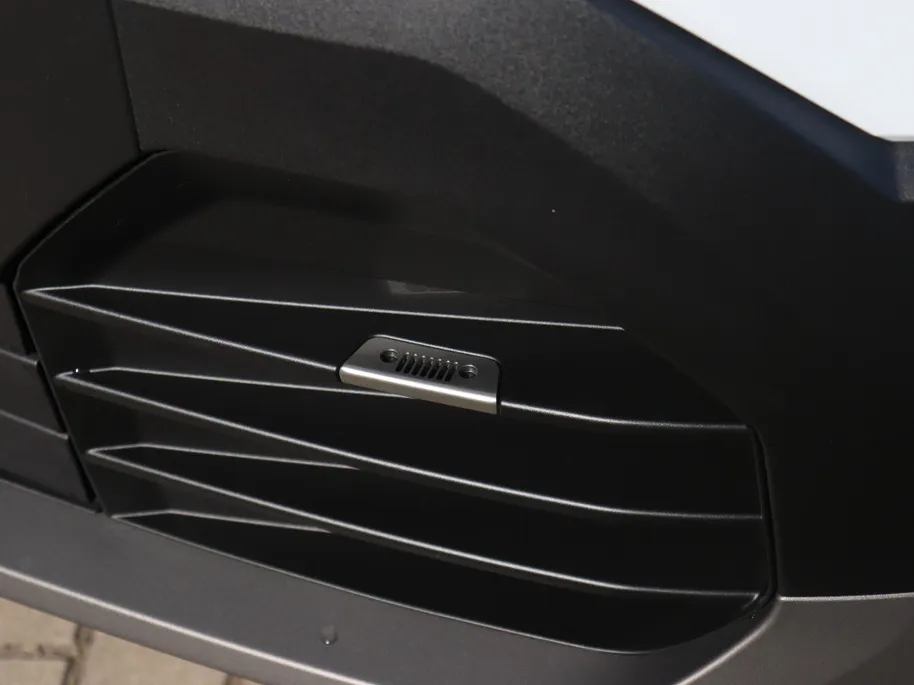 Jeep Compass First Edition 74 kWh | Boek nu uw proefrit!