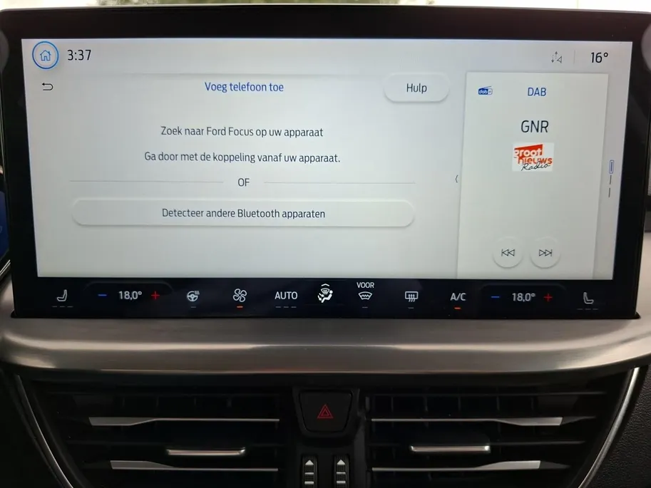 Ford Focus Wagon 1.0 EcoBoost Hybrid Titanium X | NL-auto | 1e Eigenaar | Winterpack | Driver Assistancepack | El. Trekhaak | Adaptieve Cruise Control | BLIS | El. Achterklep | Camera | B&O | AGR Bestuurdersstoel |