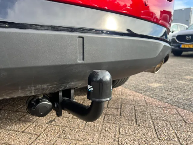 Mazda CX-5 2.0 e-SkyActiv-G M Hybrid 165 Homura Comfort Pack AUTOMAAT | TREKHAAK | LEDER | 360gr CAMERA | Bose AUDIO | STOELVENTILATIE | STOEL- en STUURVERWARMING | 1e EIG |