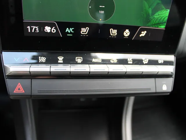 Renault Captur 1.8 E-Tech full hybrid 160 PK techno | Pack winter | Camera achter | LM Velgen | Groot scherm  | Reservewiel |