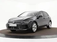 Volkswagen Golf Life Edition 1.5 eHybrid 204 PK · Trekhaak inklapbaar, met elektrische ontgrendeling · Prijs is inclusief inruilpremie · MEGA SALE