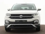 Volkswagen T-Cross 1.5 TSI 150pk DSG Style · Apple/Android Car Play · Stoelverwarming · LED verlichting
