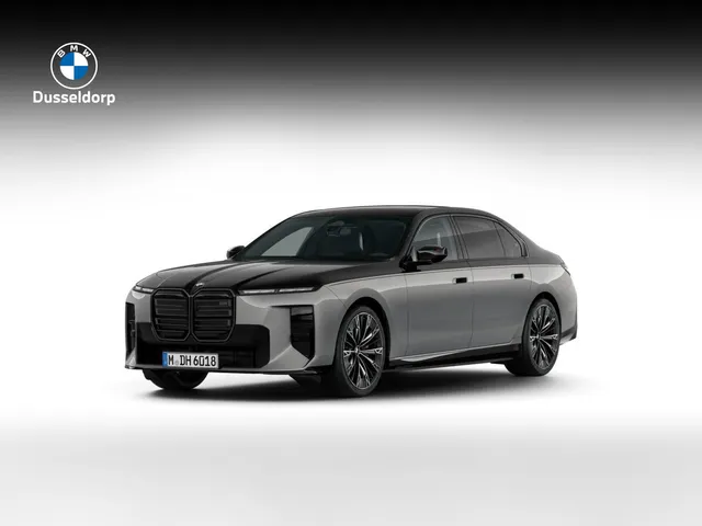 BMW i7