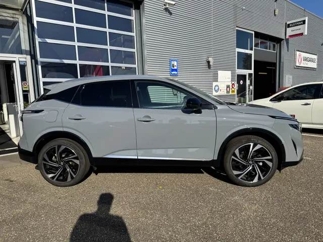 Nissan QASHQAI 1.3 MHEV Xtronic Tekna Plus