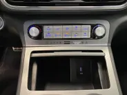 Hyundai Kona EV | 64 KWH | COMFORT | APPLE CARPLAY | CAMERA | DEALERONDERHOUDEN |