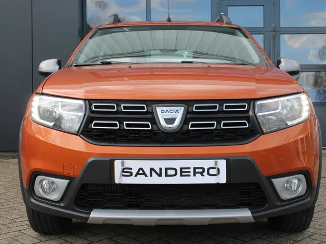 Dacia Sandero Stepway 0.9 TCe SL | Navigatie | Airco | Cruise | LM velgen | Sensoren |