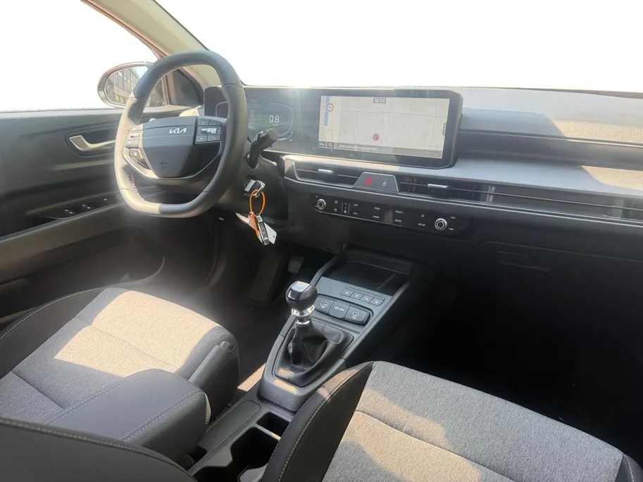 Kia Stonic 1.0 T-GDi MHEV DynamicLine Demo | Navigatie | Airco | Achteruitrijcamera | Fabrieksgarantie |