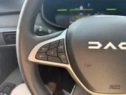 Dacia Jogger 1.6 Hybrid 140 Extreme 7p. | BTW Voertuig | Apple Carplay & Android Auto | Camera | Parkeersensoren | 7 Persoons | Cruise & Climate Control | 12 Maanden BOVAG Garantie