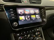 Škoda Superb 1.4TSIiV 160kW/218PK Laurin & Klement · Panoramadak · Leder · Navigatie · 360gr Camera · Apple/Android Car Play · Canton Audio ·