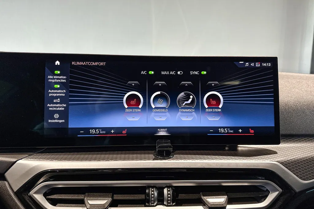 BMW 3 Serie Touring 330e xDrive
