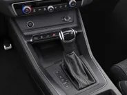 Audi Q3 Sportback 45 TFSIe 180kW/245PK S Line · Panoramadak · Trekhaak · Camera · Appler/Android Car Play · Drive select
