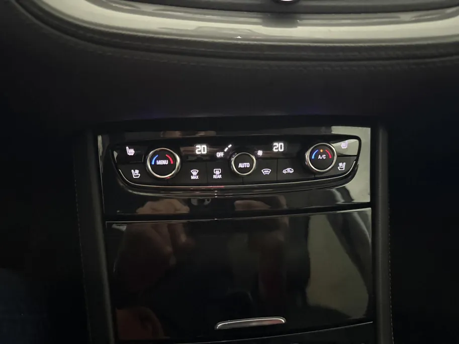 Opel Grandland X 1.2 Turbo Ultimate