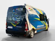 Renault Master T35 2.3 dCi 135 L3H2 Work Edition | Camper Edition | Motorsport Edition | Thule Omnistor Luifel | Airco in Leefruimte | TV | Koelkast | Magnetron | Volledig Bed | 2 Lederen Stoelen | DAB | LED Verlichting Leefruimte |