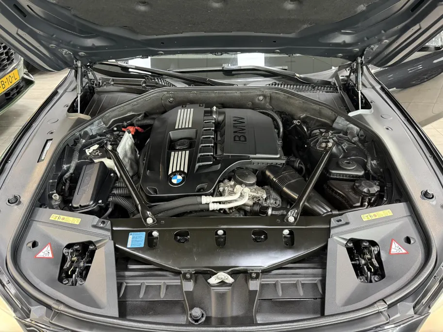BMW 7 Serie 740i 326PK Automaat High Executive BMW 7-serie 740i