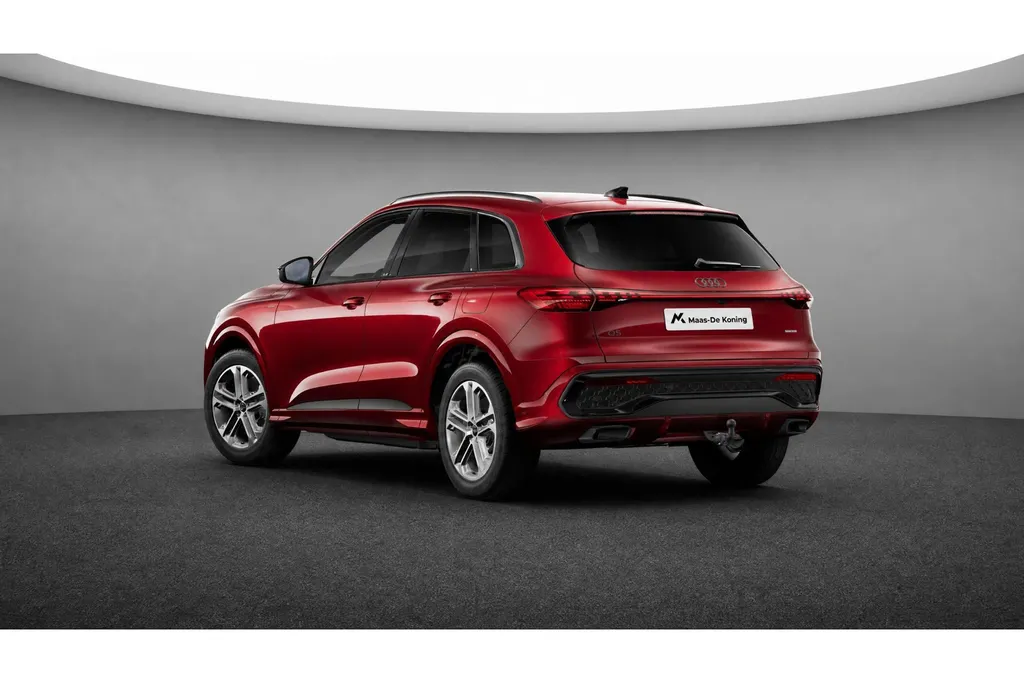 Audi Q5 e-hybrid quattro S edition 299 PK · Tech plus · Trekhaak elek. wegklapbaar · MMI bijrijdersdisplay