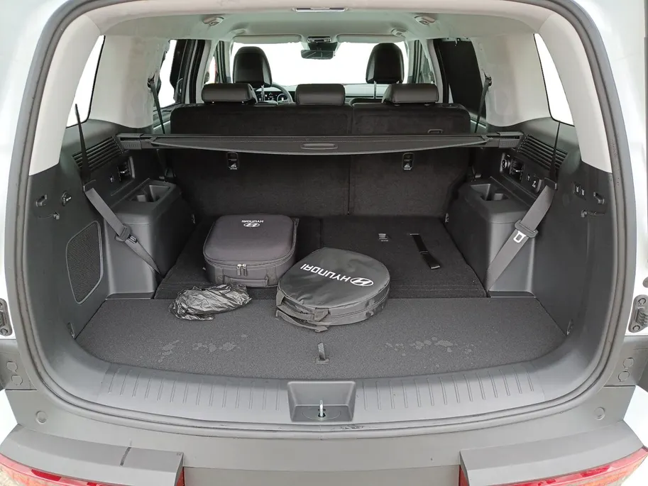 Hyundai Santa Fe 1.6 T-GDI PHEV Premium Pro 4WD 7p Uit voorraad leverbaar