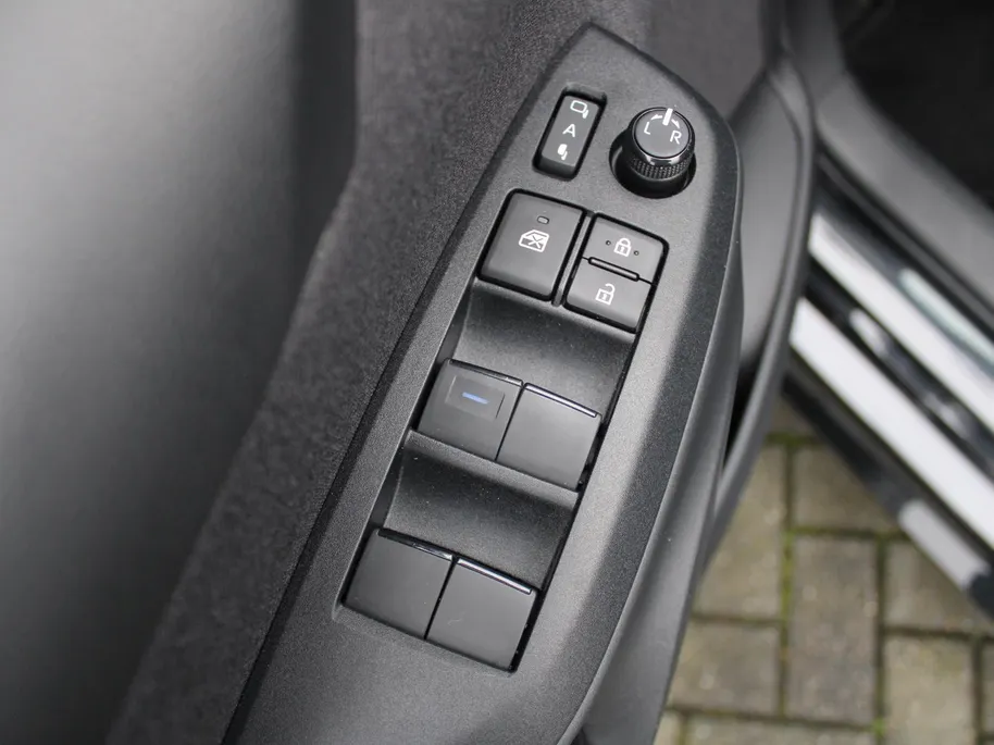 Mazda 2 Hybrid 1.5 Agile | Comfort Pakket | Airco | Apple carplay / Android auto | 15' LM |
