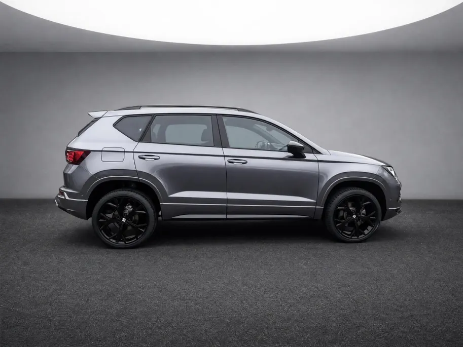 SEAT Ateca FR Business Intense 1.5 TSI 110 kW / 150 PK SUV 7 | Graphite Grey | Glossy Black Velgen | 5000,- Euro Korting!!