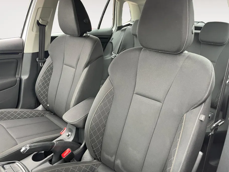 Škoda Kamiq 1.0 TSI Active *Navi via Carplay*Parkeersensoren*Cruise Control*Airco*LM.Velgen*Leuke auto!