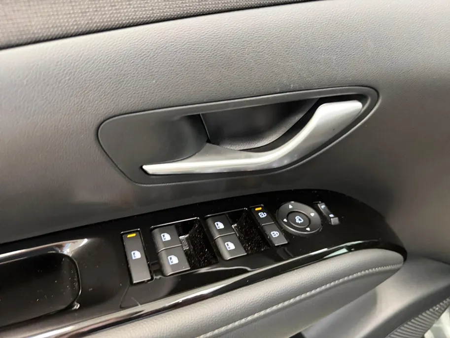 Hyundai Tucson 1.6 T-GDI HEV Comfort Smart | 4 JAAR GARANTIE | NAP |