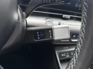 Hyundai Kona 1.6 GDI HEV Comfort Smart | Stuur-/ Stoelverwarming | Navigatie | Achteruitrijcamera | Parkeersensoren voor en achter | Apple Carplay/ Android Auto | dodehoek detectie |