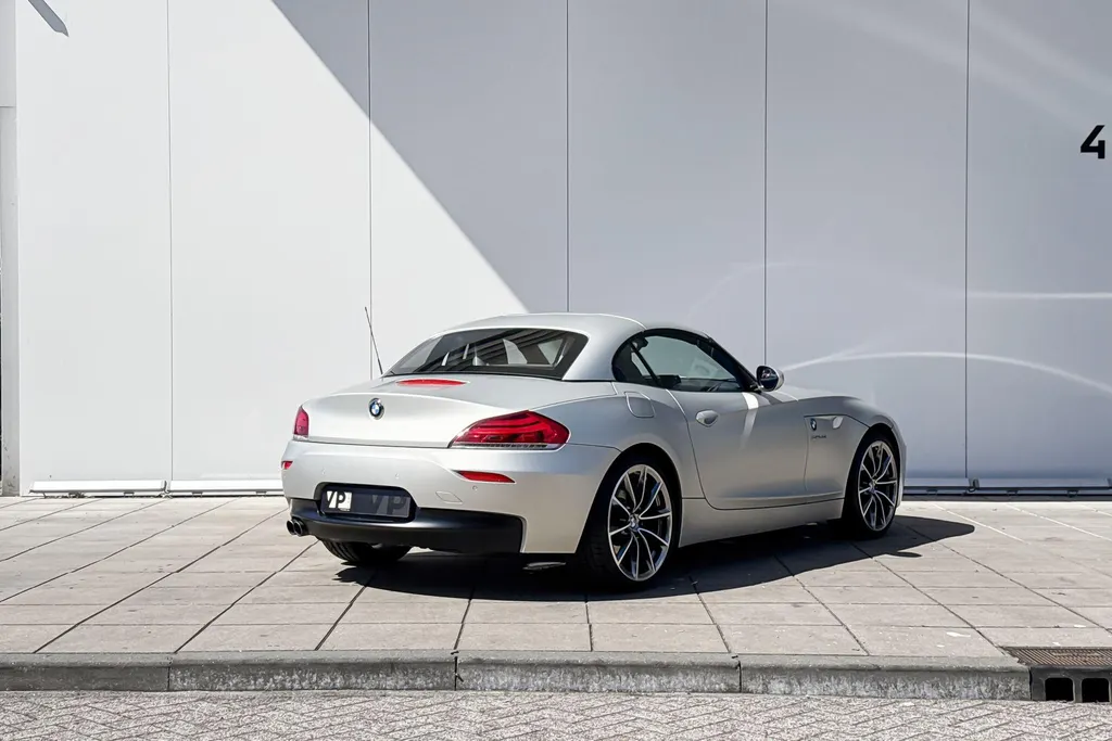 BMW Z4 sDrive30i Mille Miglia 27/99