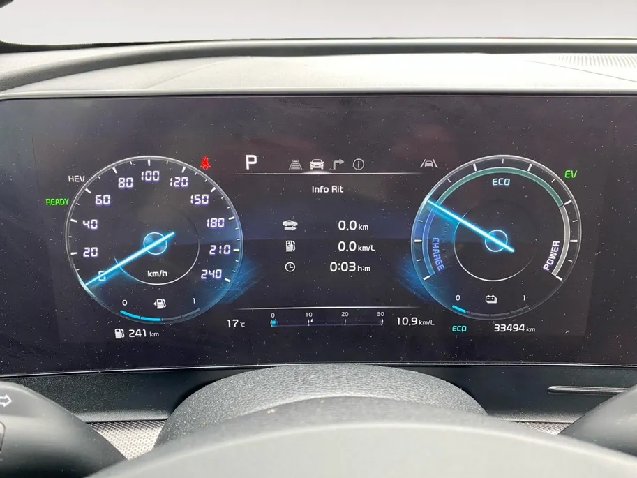 Kia Sportage 1.6 T-GDi Plug-in Hybrid AWD DynamicPlusLine Climate control | Stoel en stuurverwarming | Schuif/kanteldak | 360 camera | Keyless | Dodehoek detectie |