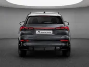 Audi Q4 Q4 S edition performance 82 kWh 286 PK · Glazen panoramadak · Trekhaak elek. wegklapbaar · Optiekpakket zwart