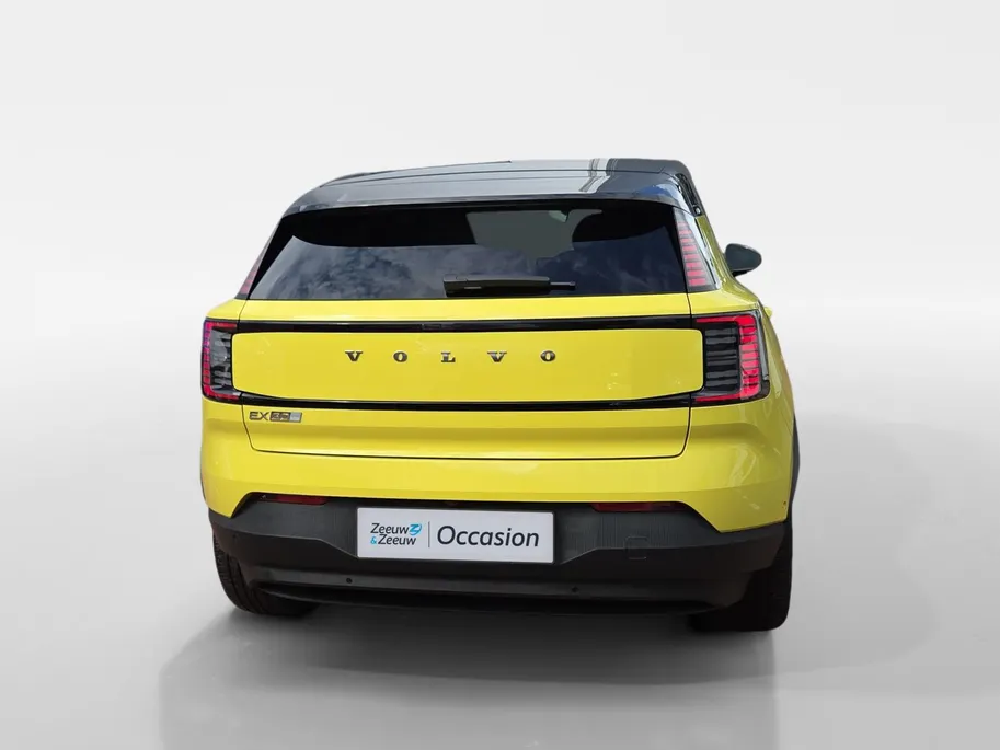 Volvo EX30 Single Motor Extended Range Ultra 69 kWh | Zeer compleet | Panoramadak | Harman Kardon Audio | 360 graden camera | Stoel & stuurverwarming | Bovag garantie | NAP