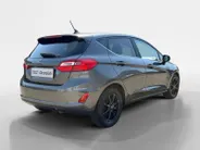 Ford Fiesta 1.0 EcoBoost Titanium | Dealer onderhouden | Winter pack | Parkeersensor achter | Apple carplay & Android auto | Navigatie via carplay | Cruise control | Elektr. inklapbare buitenspiegel | Privacy glas |