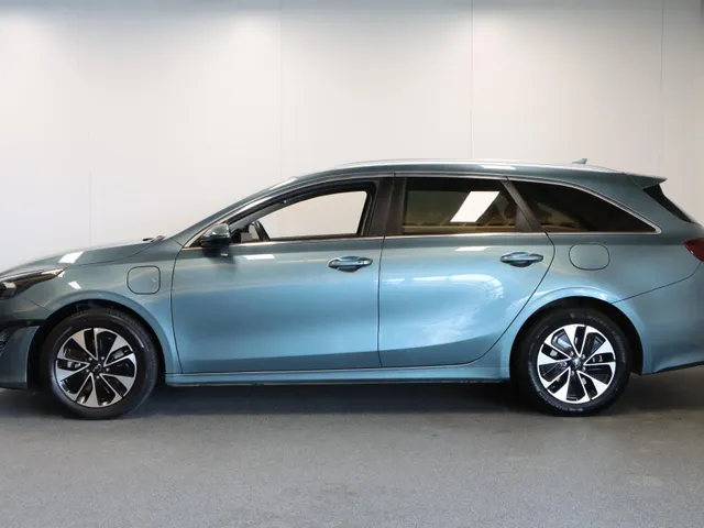 Kia Ceed Sportswagon 1.6 GDI PHEV DynamicPlusLine