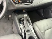 Toyota Corolla Touring Sports 2.0 Hybrid Executive | *1E EIGENAAR | FABRIEKSGARANTIE/ DEALER ONDERH. | PANO/ SCHUIFDAK | APPLE CARPLAY/ ANDROID AUTO | NAVI | CAMERA | VOL. LEDER | JBL SOUND | STOELVERWARMING |