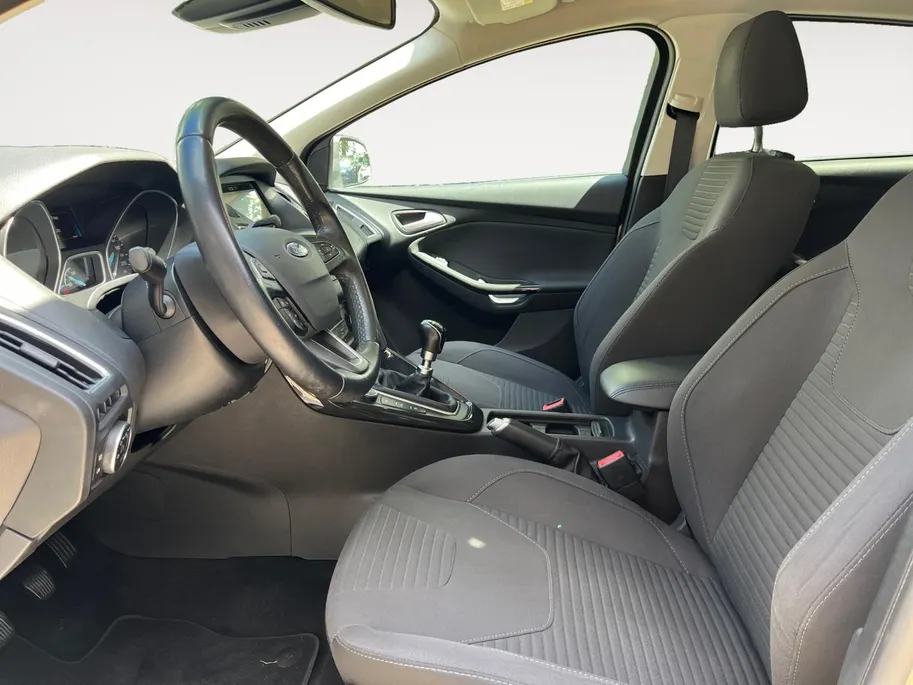 Ford Focus 1.0 First Edition *Navi+Camera*Parkeersensoren*Climate Control*Cruise Control*LM Velgen*Nette auto!