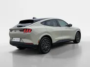 Ford Mustang Mach-E Extended Premium RWD 88 kWh | Te Bestellen | Actiekorting tot €5000,- | Private Lease Vanaf €754,- P/M | Ford Options 2,99% Rente | 600 KM WLTP |