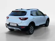 Kia Stonic 1.0 T-GDi MHEV DynamicPlusLine | Automaat | Cruise Control | Climate Control | Stoelverwarming | Stuurverwarming | Camera | Privacy Glass |