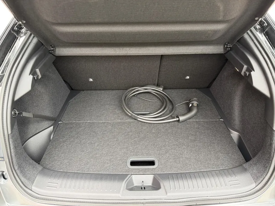 Nissan Leaf Evolve 52 kWh | NISSAN MORE 10 JAAR GARANTIE| 451 KM WLTP | 2500 EURO INRUILPREMIE | SNEL RIJDEN | BOSE | RONDOM CAMERA | CARPLAY |