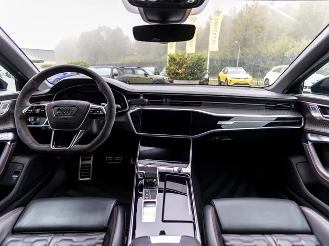 Audi RS6 Avant RS 6 TFSI quattro