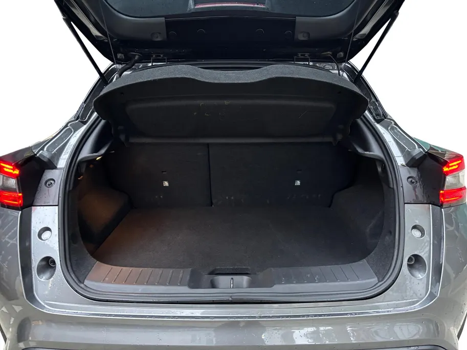 Nissan Juke 1.0 DIG-T Tekna | Stoelverwarming | 360 Graden camera | Bose audiosysteem | Navigatie | Apple carplay | Android auto